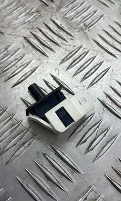 Mercedes-Benz E W211 Front door sensor 2028209410