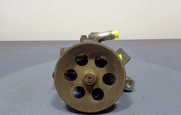 Honda HR-V Power steering pump