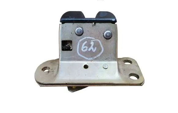 Volvo S40, V40 Tailgate lock latch 30802821