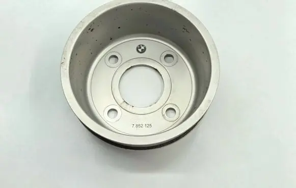 BMW M5 F90 Crankshaft pulley 7852125 11287852125