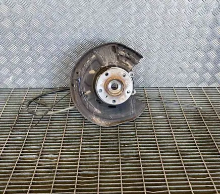 BMW 2 F22 F23 Rear wheel hub 6857639 6792246
