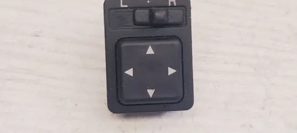 Toyota Avensis T220 Wing mirror switch 8487005020 98903221000