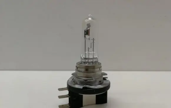 Volkswagen Golf VII Headlight/headlamp bulb H15