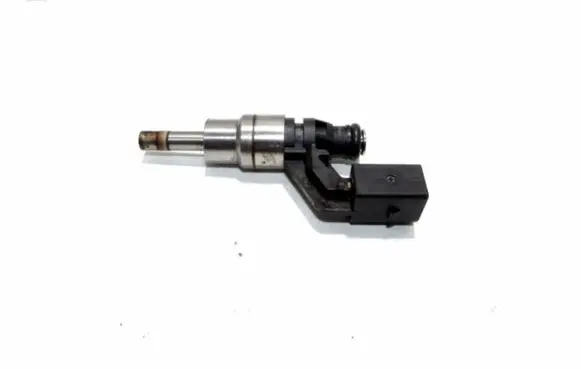 Volkswagen Golf V Fuel injector