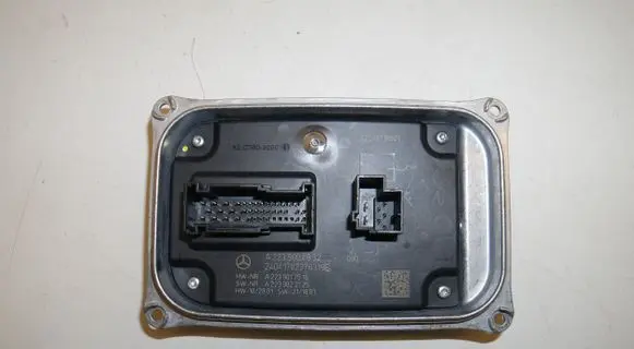 Mercedes-Benz S W223 LED ballast control module A2239004832