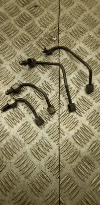 Opel Vectra C Fuel injector supply line/pipe 