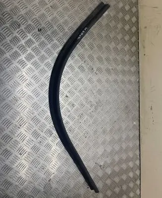 Audi A4 S4 B8 8K Engine compartment rubber 