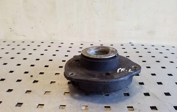 Skoda Octavia Mk2 (1Z) Front coil spring rubber mount 1K0412331C