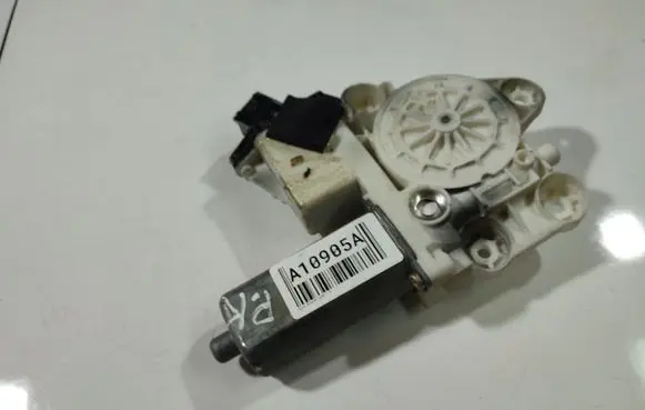 Opel Signum Front door window regulator motor 9178987