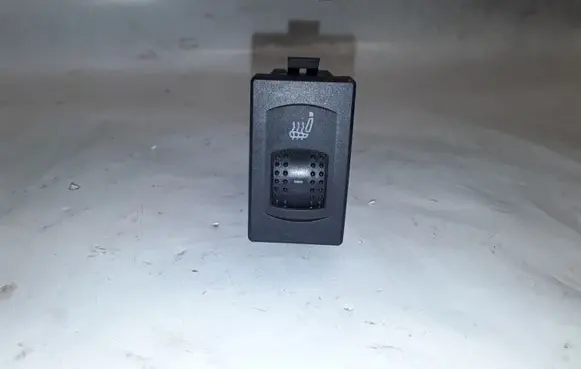 Volkswagen PASSAT B5 Seat heating switch 3B0963564
