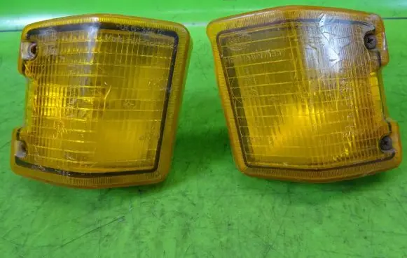 Volkswagen Transporter - Caravelle T3 Front bumper turn signal 