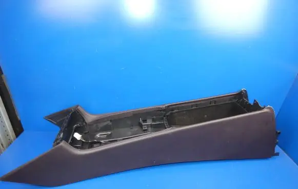 Mercedes-Benz CLS C218 X218 Center console 