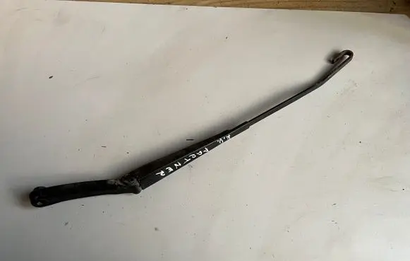 Peugeot Partner Front wiper blade arm