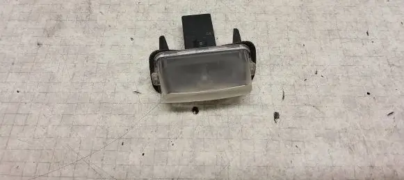 Citroen C5 Number plate light E27190