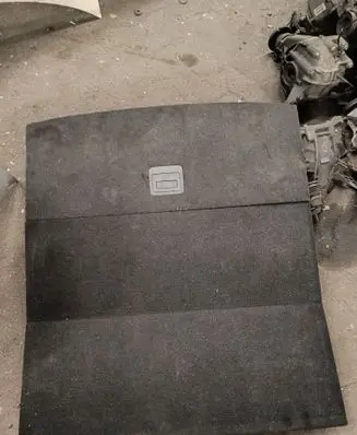 Trunk/boot mat liner