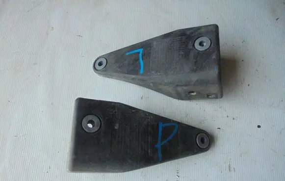 Mercedes-Benz Vito Viano W447 Front bumper mounting bracket A4478801214