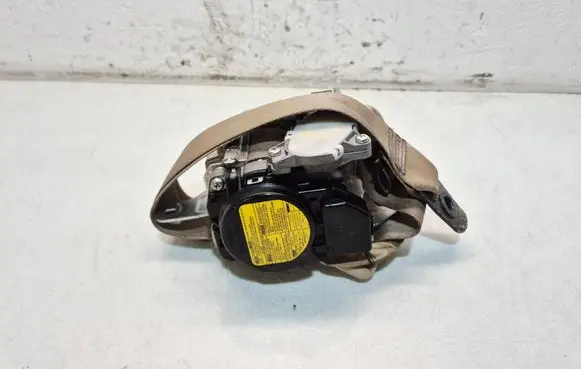 Lexus GS 300 350 430 450H Front seatbelt J082501
