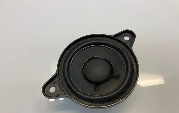 Mercedes-Benz E W211 Panel speaker A2118203002 2118203002