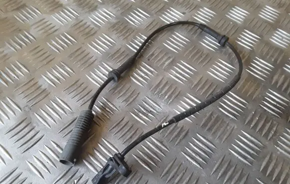 BMW 1 E81 E87 ABS brake wheel speed sensor 10071161983 071161983