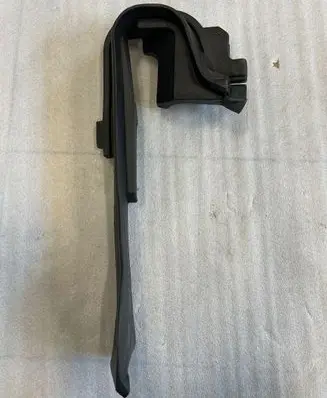 Porsche Macan (95B) Fender foam support/seal 95B823731A