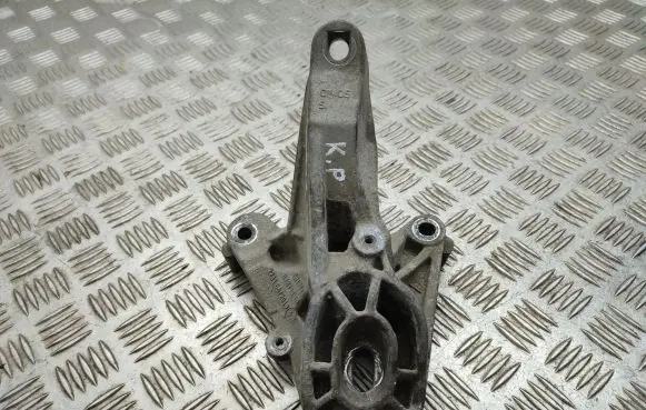 Mini One - Cooper Clubman R55 Gearbox mounting bracket 67871110 22316872019