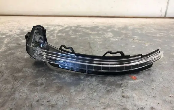 Audi A4 S4 B9 Mirror indicator light 8W0949101BILI 8W0949101