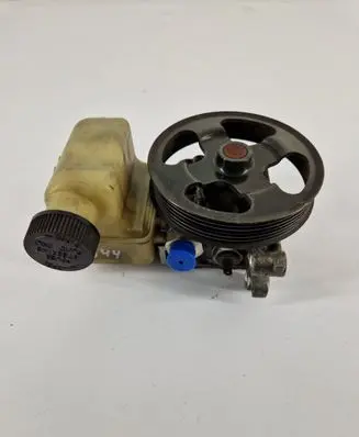 Mazda 6 Power steering pump 