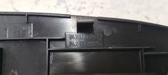 Toyota Avensis T270 Electric window control switch 7423105220 7423105180