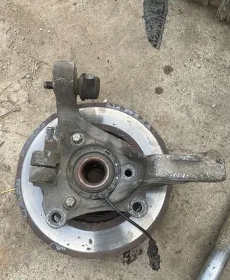 Opel Signum Front wheel hub spindle knuckle