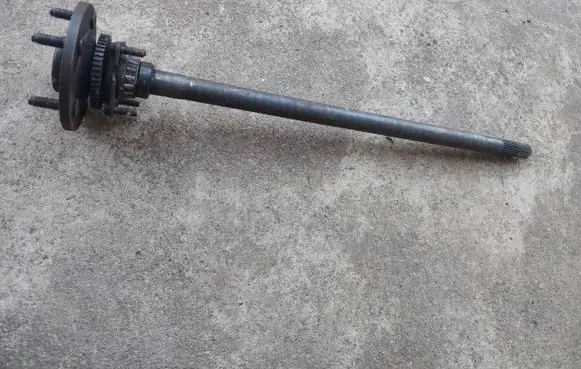Jeep Grand Cherokee (WJ) Rear driveshaft