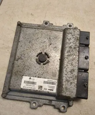Dacia Sandero Engine control unit/module 237103008R 237102806R V29030397A