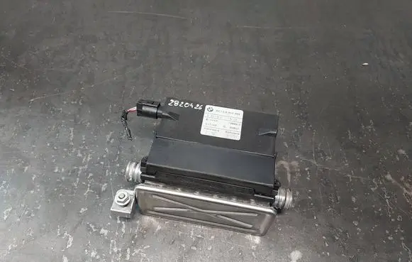 BMW 3 E46 Coolant heater 6904668 64126904668