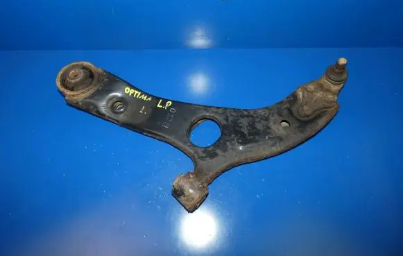 KIA Optima Front lower control arm/wishbone