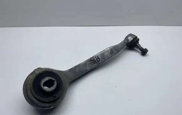 Mercedes-Benz C W203 Front lower control arm/wishbone