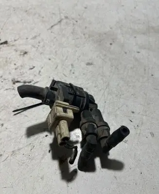 Ford Focus Turbo solenoid valve 98bb9h465ba
