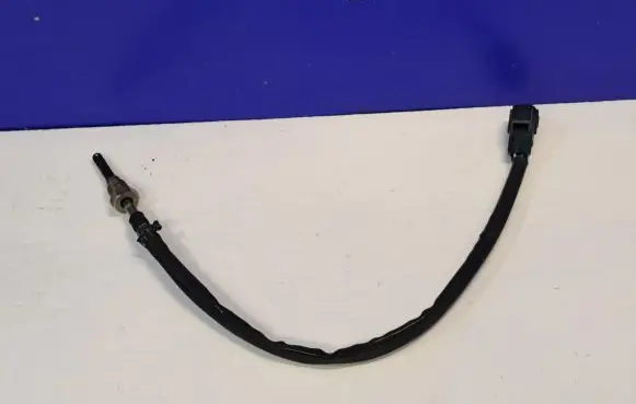Volvo XC90 Oil temperature sensor 30751456 31431045