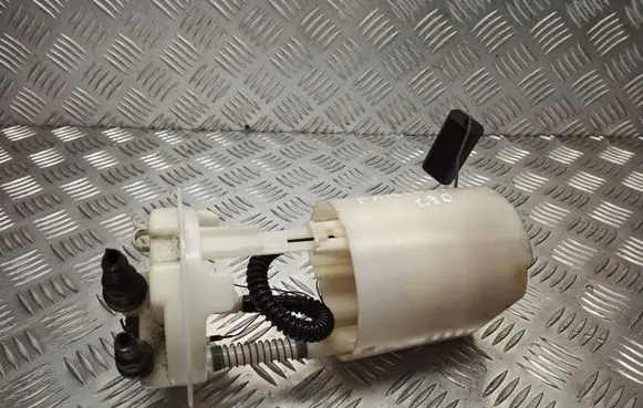 Peugeot Partner Mechanical fuel pump 9625476380