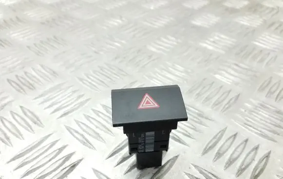 Audi A3 S3 A3 Sportback 8P Hazard light switch 8P0941509D