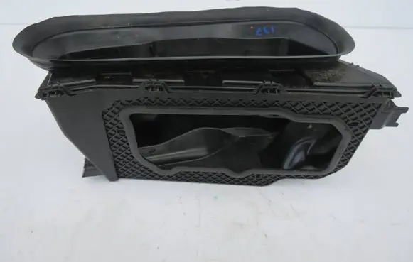 Volvo S90, V90 Intercooler air guide/duct channel 32219198