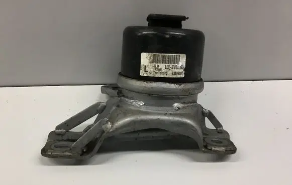 Land Rover Evoque I Engine mount bracket BJ326F012