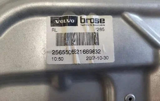 Volvo V70 Rear window lifting mechanism without motor 983041102