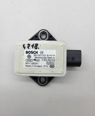 Audi A4 S4 B7 8E 8H ESP acceleration yaw rate sensor 8E0907637B 0265005618