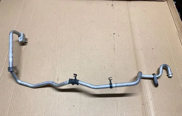 Brake vacuum hose/pipe