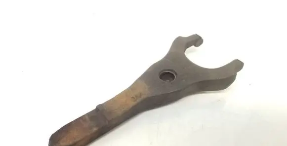 Toyota Avensis T250 Clutch release arm fork 4020140