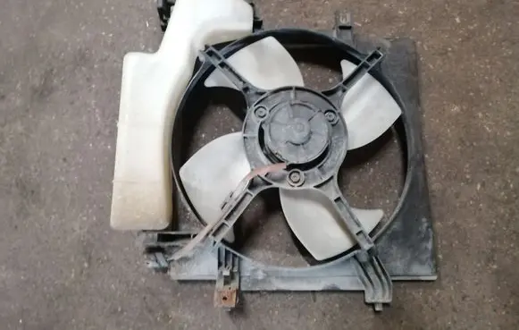 Subaru Legacy Electric radiator cooling fan