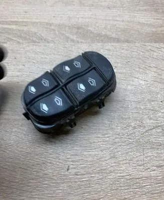 Ford Focus Electric window control switch 98AB14A132DE