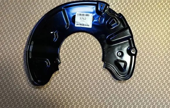 Mercedes-Benz E W212 Front brake disc dust cover plate A2044211120