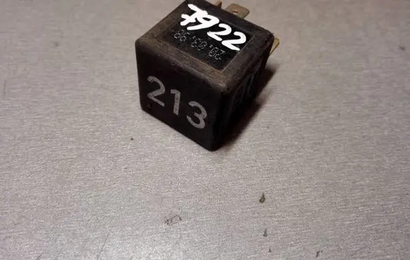 Audi A6 S6 C5 4B Other relay 443951253J 899511000