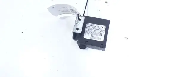 BMW Z4 E85 E86 Alarm control unit/module 6974631 65756974631