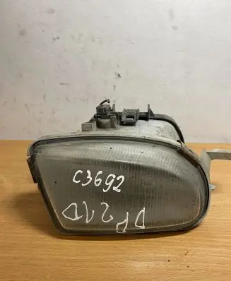 Mercedes-Benz E W210 Front fog light 15200200 C3692